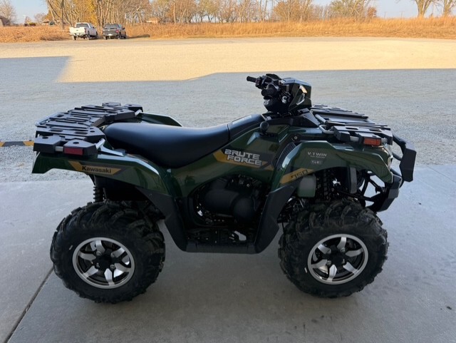 2026 Kawasaki Brute Force 750 Image 7