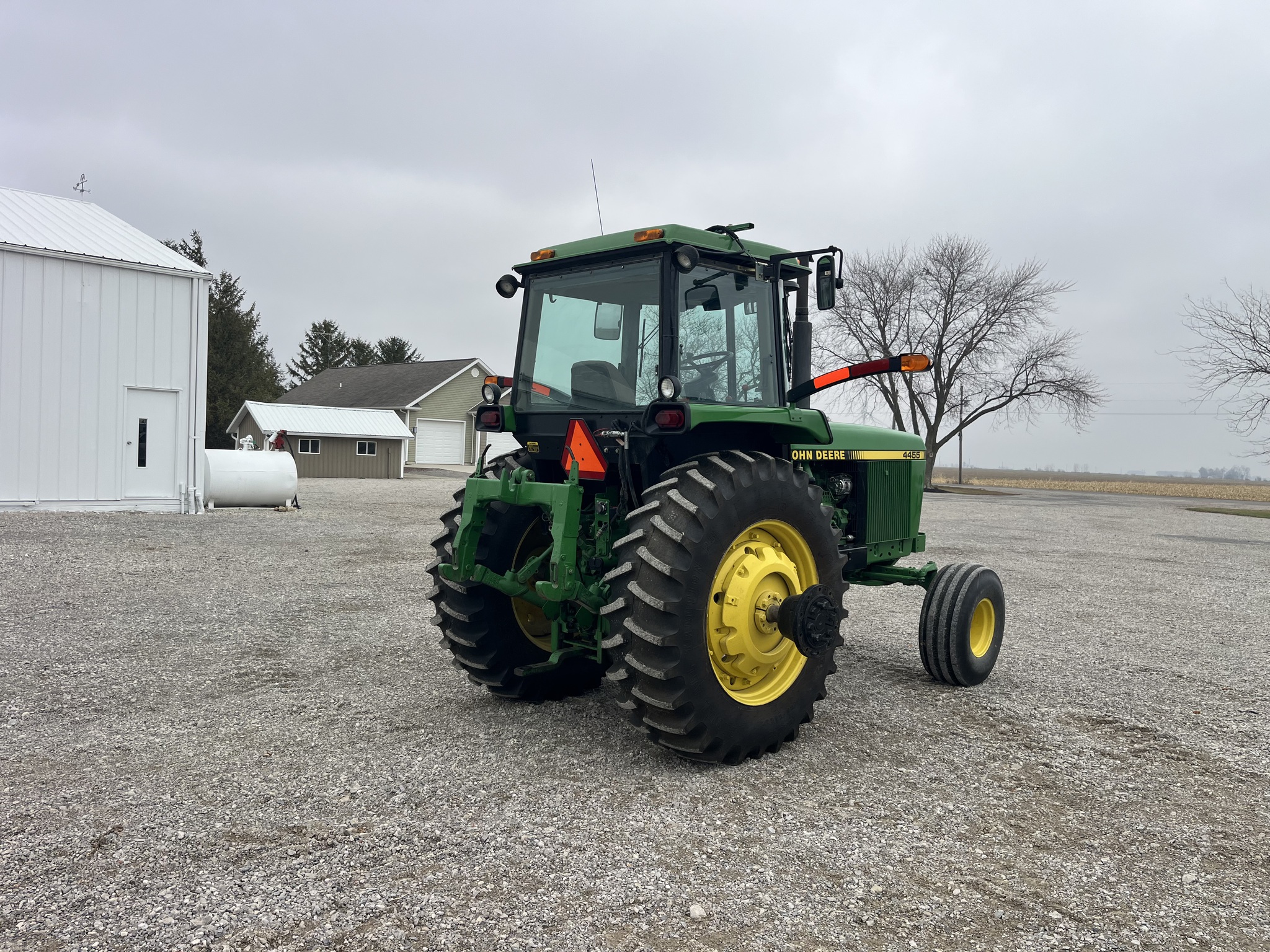 1990 John Deere 4455 Image 27