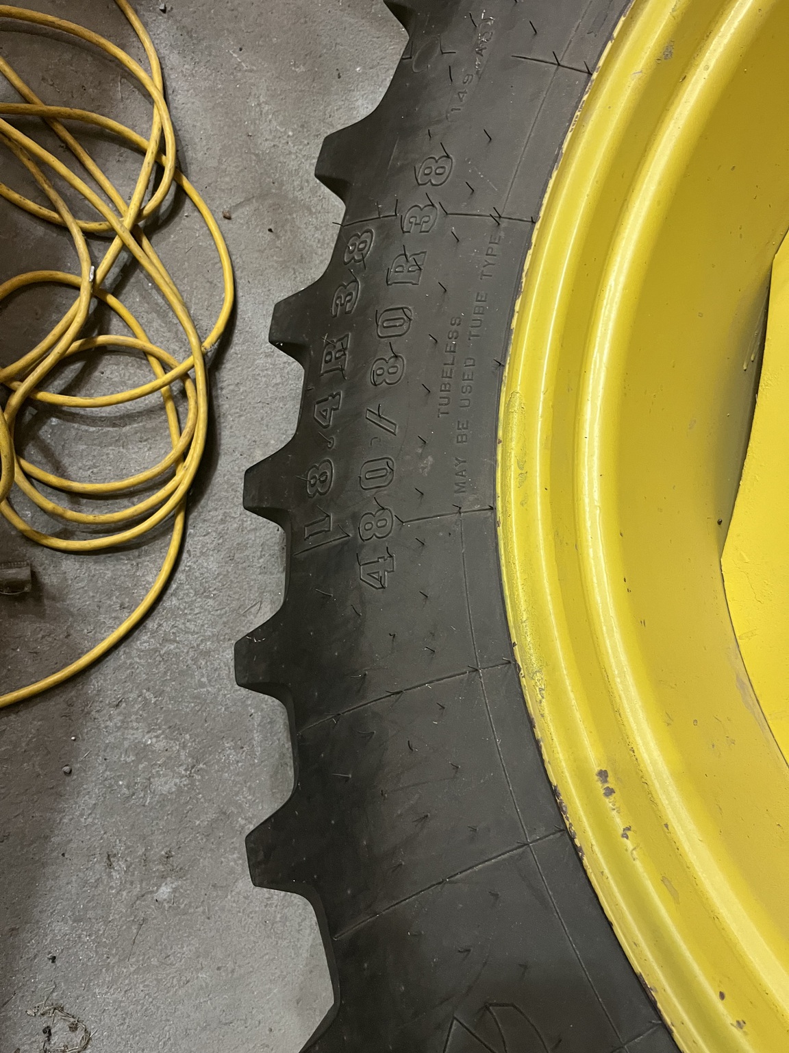 1990 John Deere 4455 Image 11