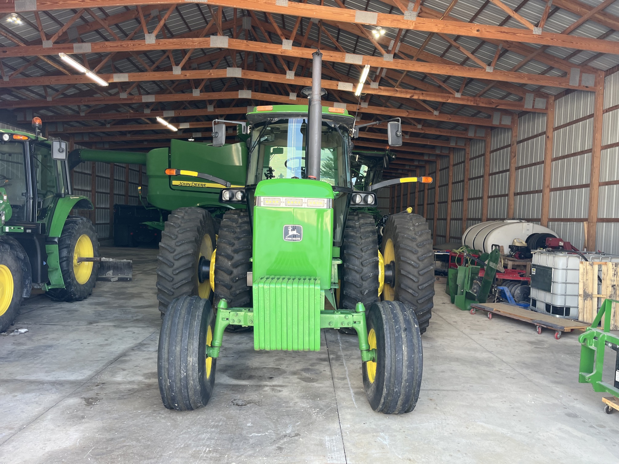 1990 John Deere 4455 Image 3