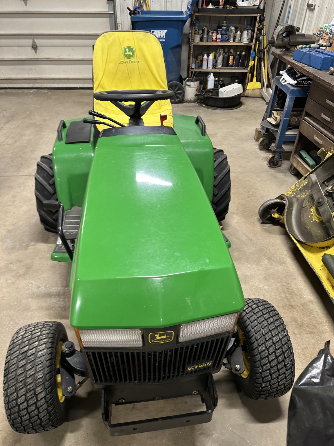 1999 John Deere 445 Image 12