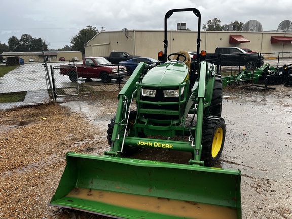 2019 John Deere 4044R Photo 2