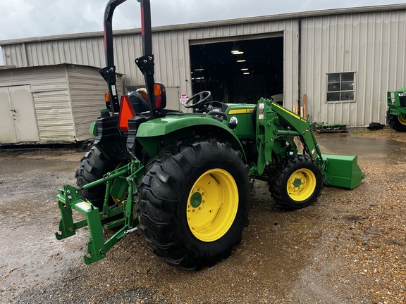 2019 John Deere 4044R Photo 3