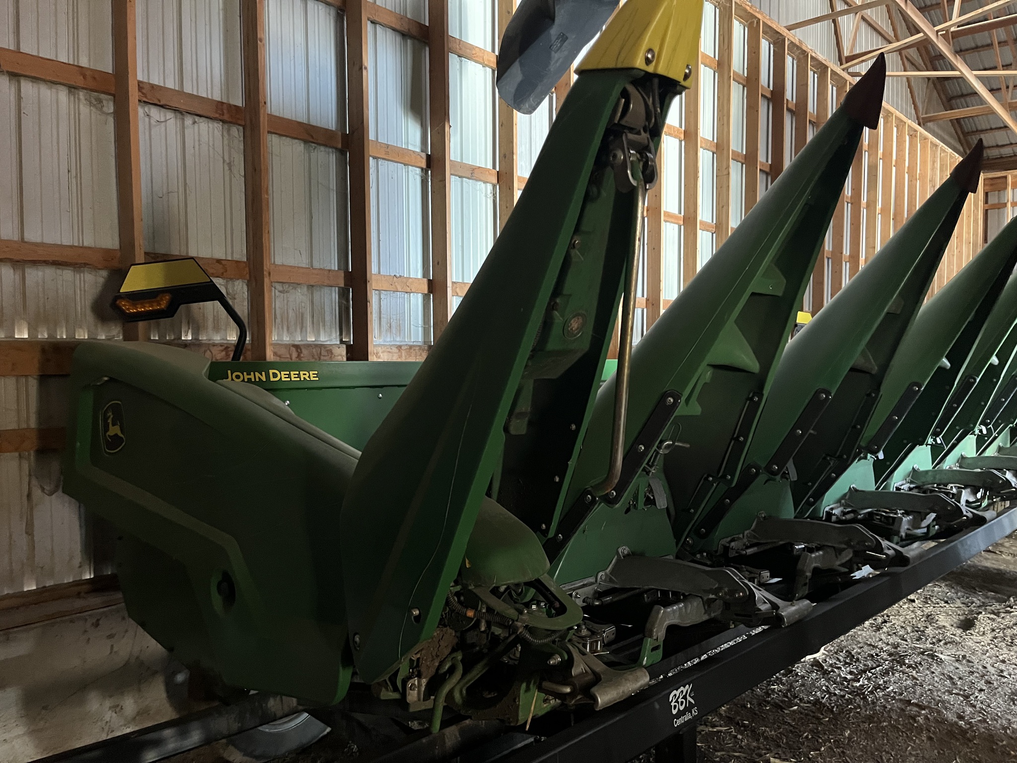  2023 John Deere C8R at Heritage Tractor in Seneca, KS