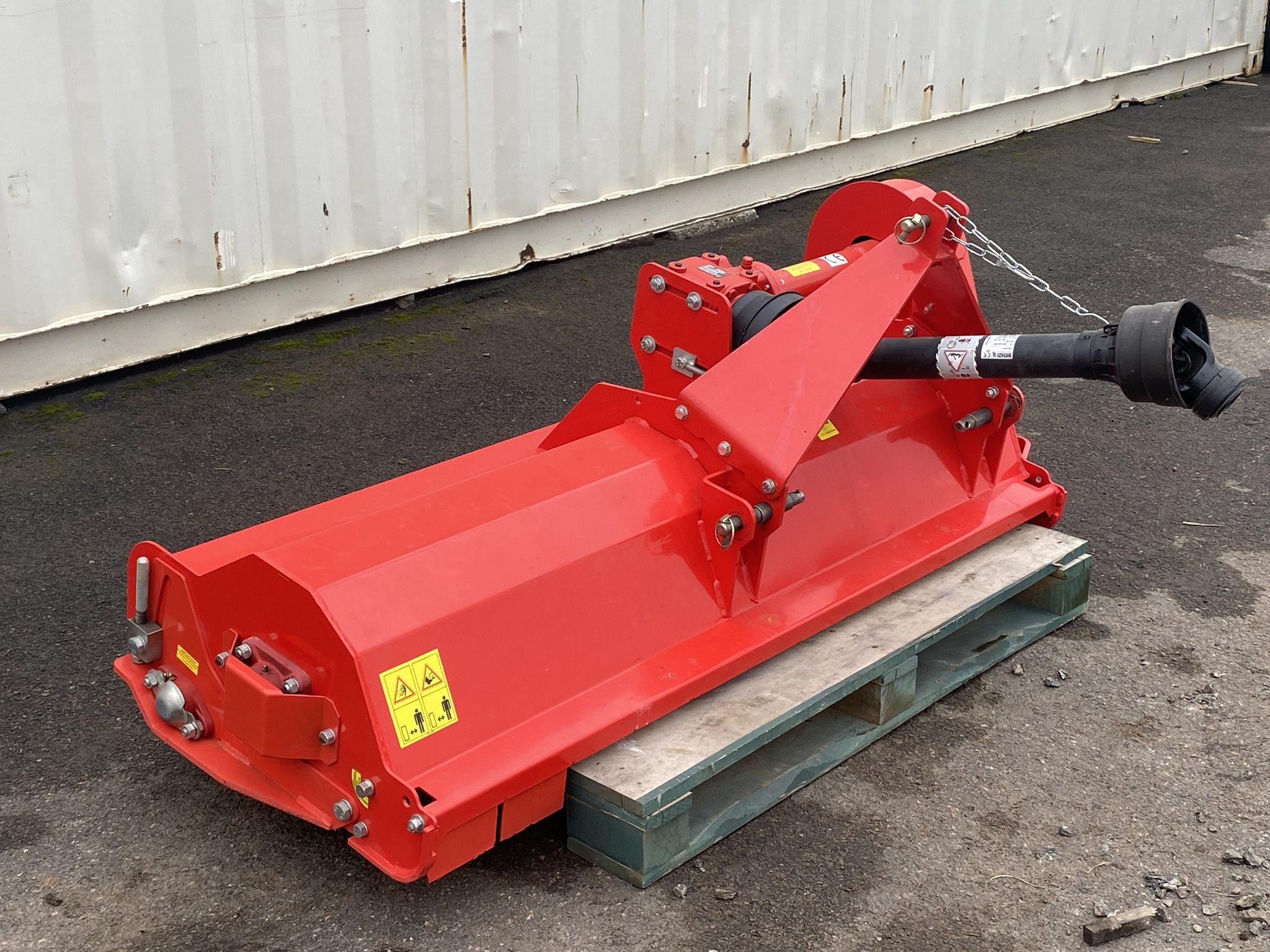 2021 Trimax 155 Image 4