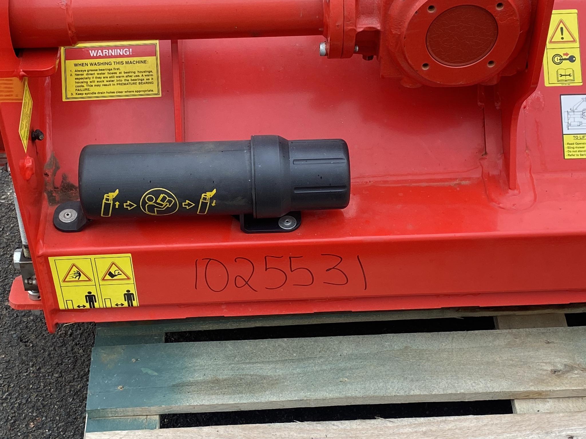 2021 Trimax 155 Image 5