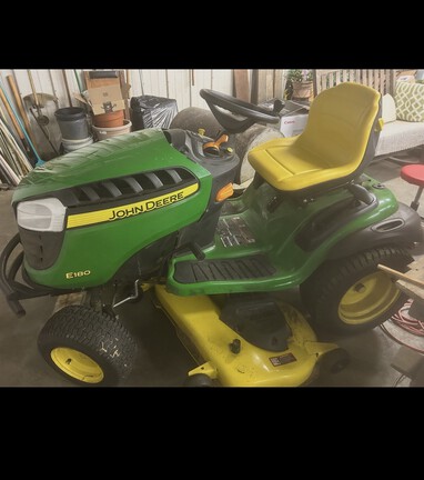 2018 John-Deere E180