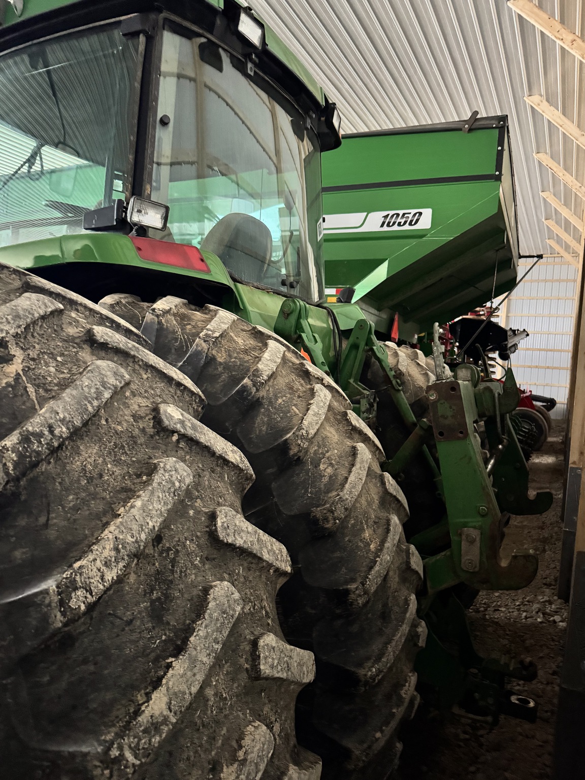 1998 John Deere 8200 Image 14