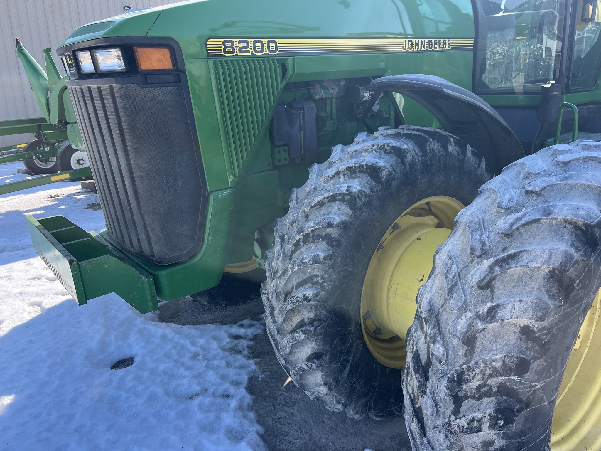 1998 John Deere 8200 Image 15