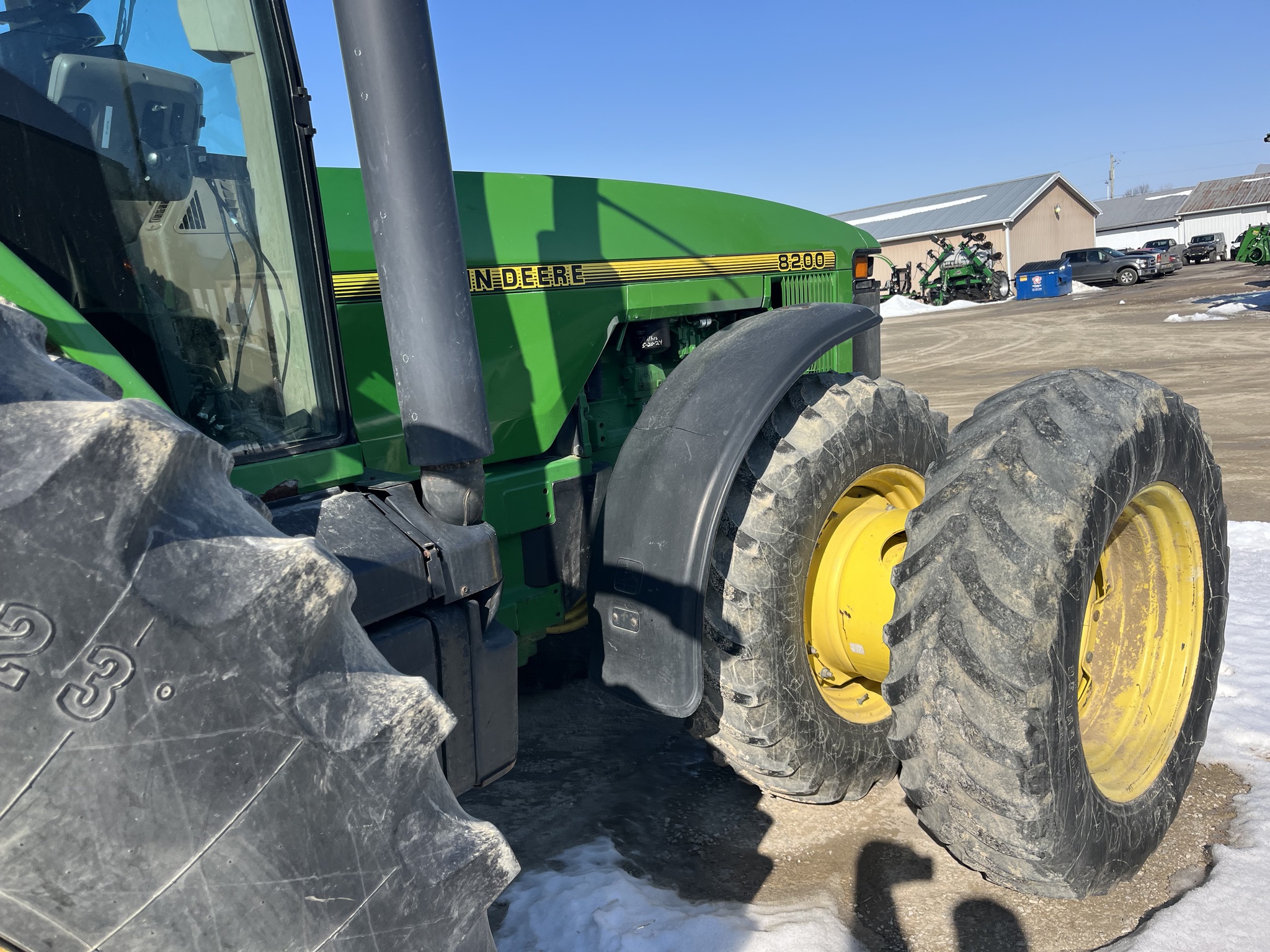 1998 John Deere 8200 Image 8