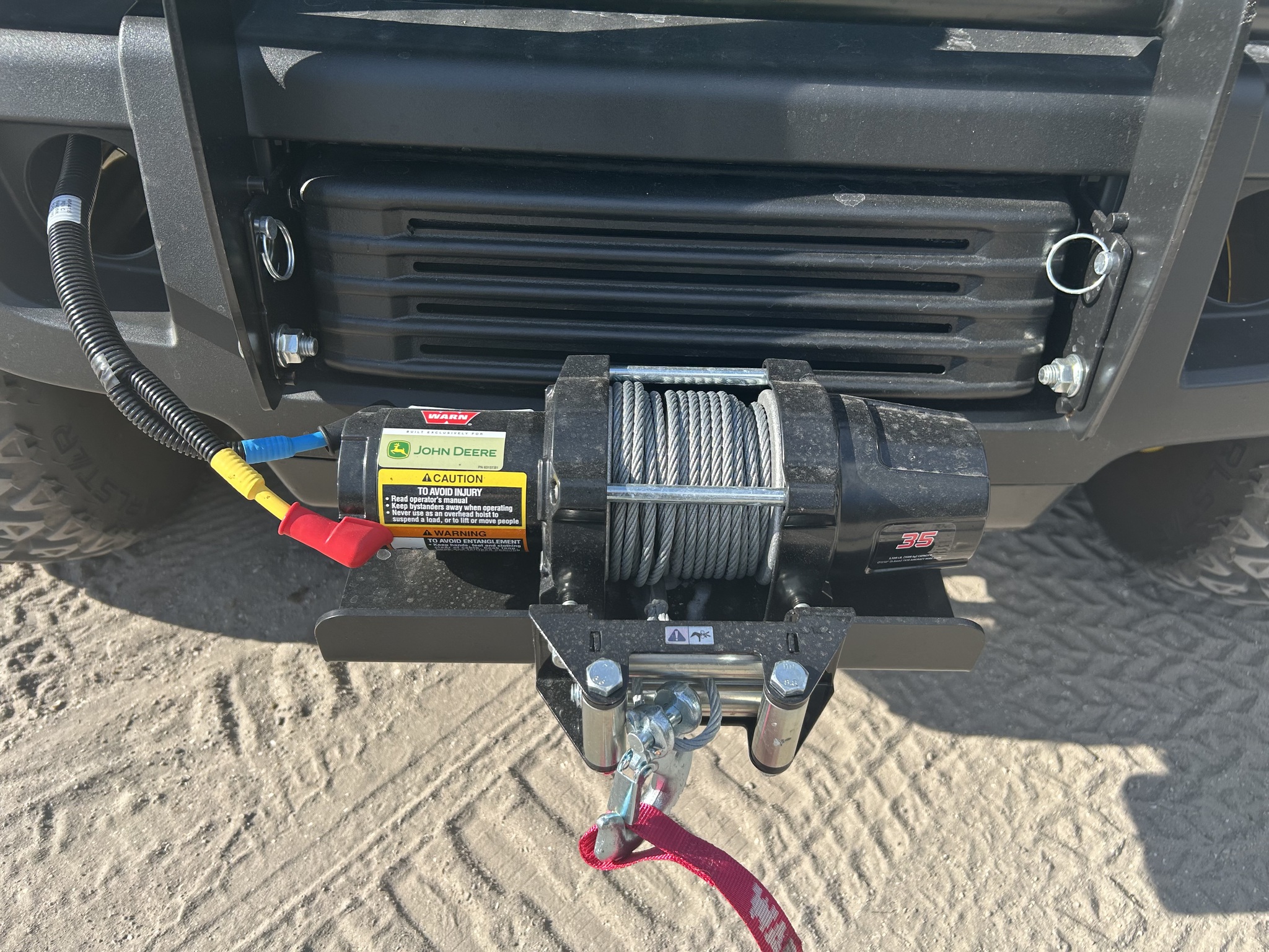 2025 John Deere HPX615E Image 3