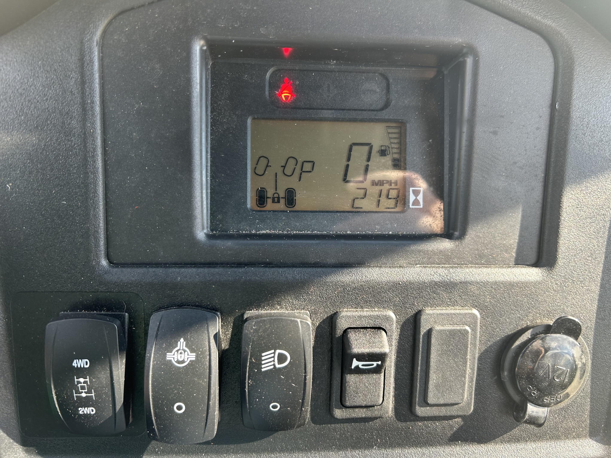 2025 John Deere HPX615E Image 4