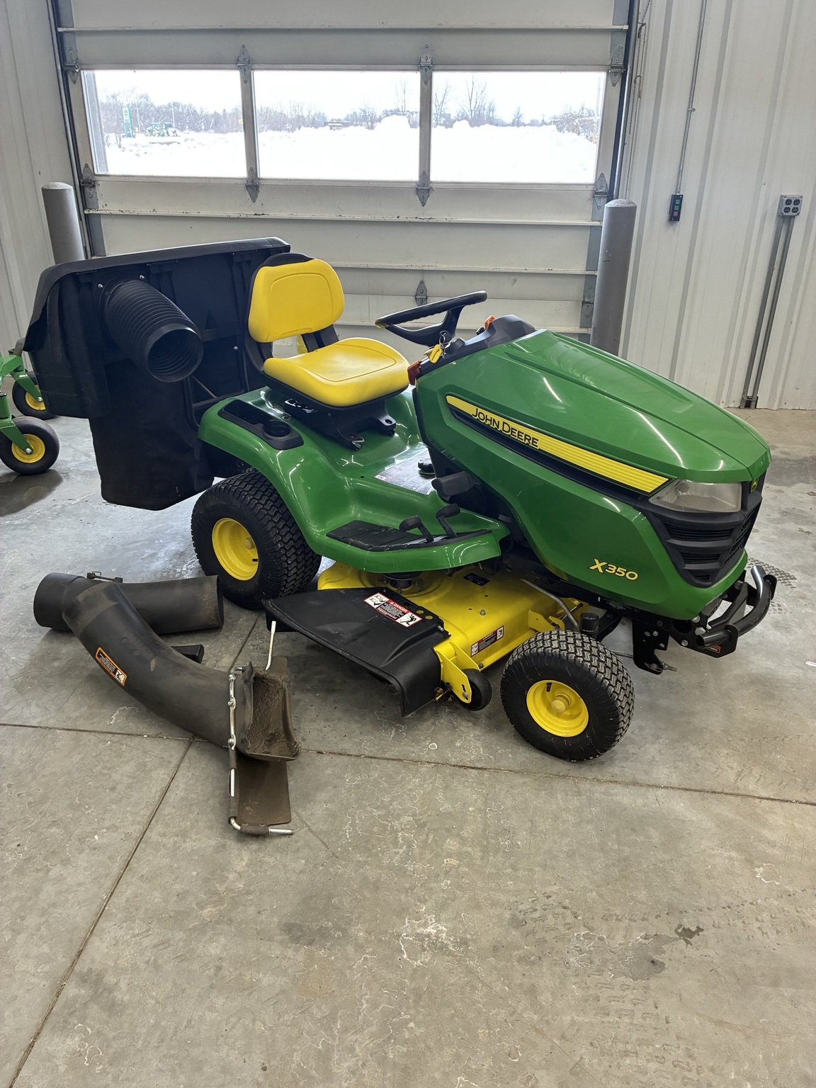 2018 John Deere X350 Image 1