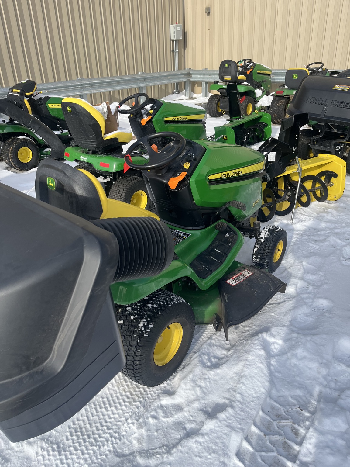 2023 John Deere X350 Image 3