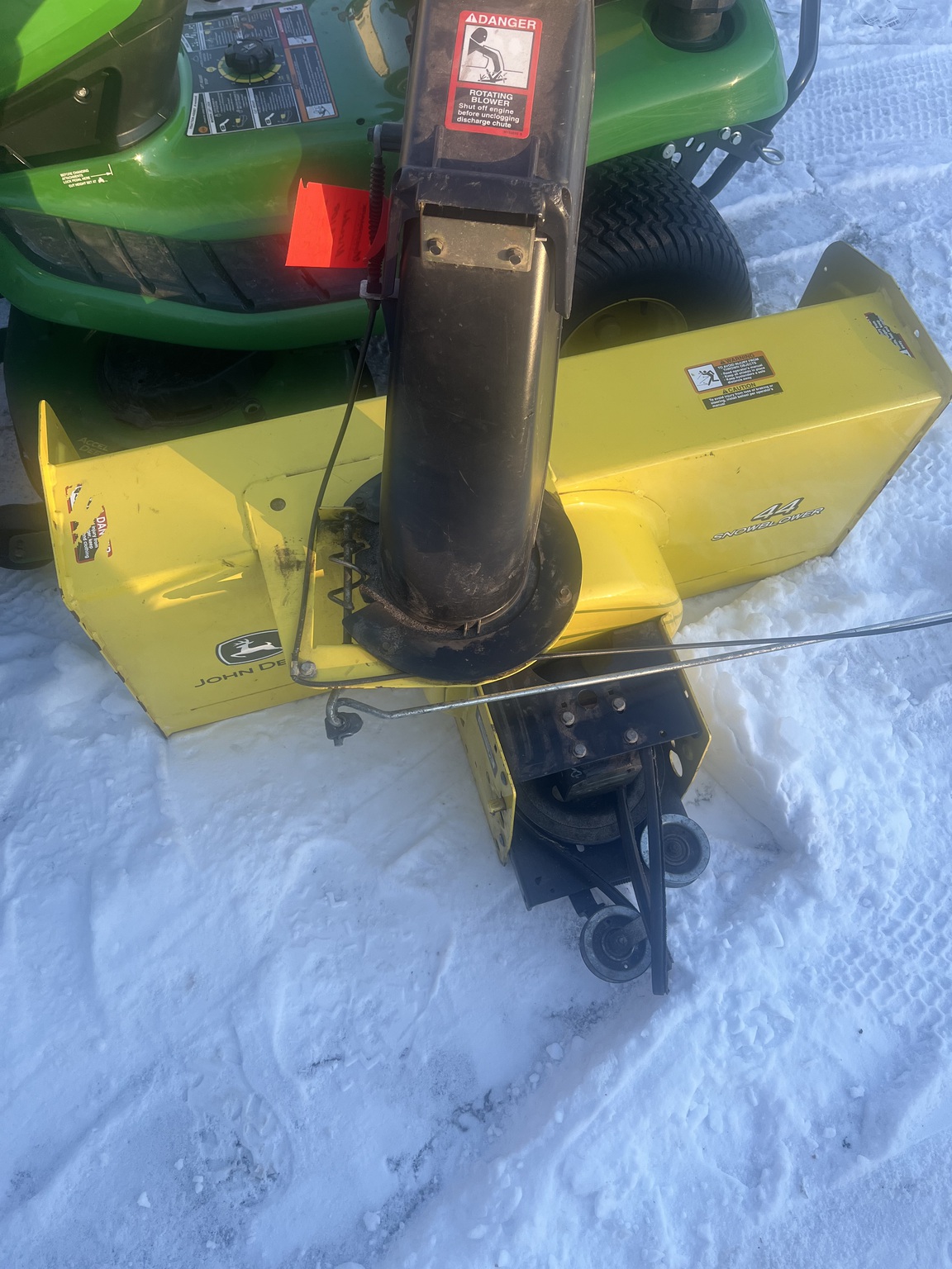 2023 John Deere X350 Image 6