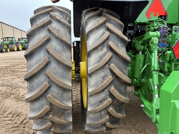 2025 John Deere 8R 370 - Photo25