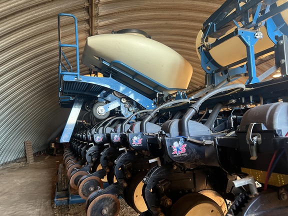 Photo of 2009 Kinze 3660