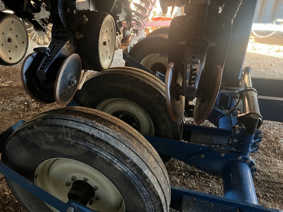 Photo of 2009 Kinze 3660