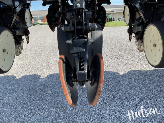 Photo of 2009 Kinze 3660