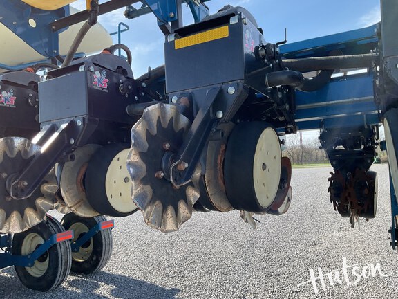 Photo of 2009 Kinze 3660