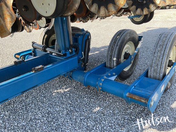 Photo of 2009 Kinze 3660