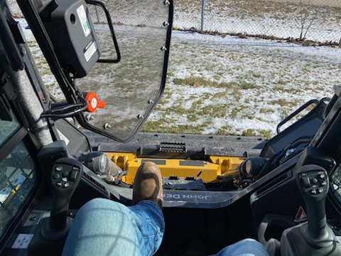 2026 John Deere 335 P Image 8