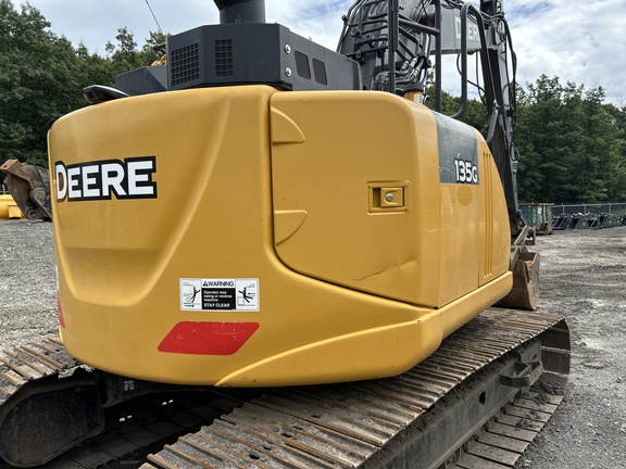 2019 John Deere 135G