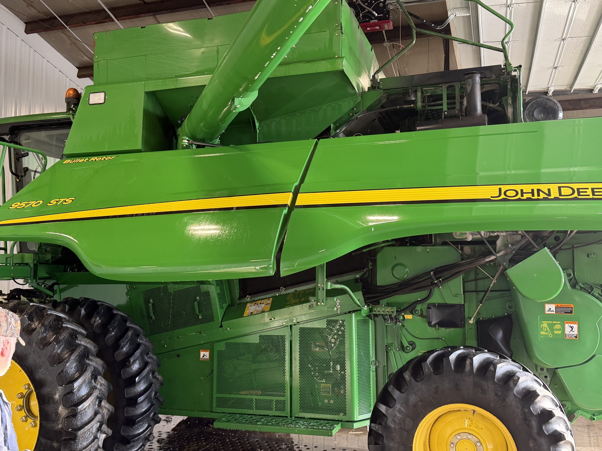 2011 John Deere 9570 STS Image 2