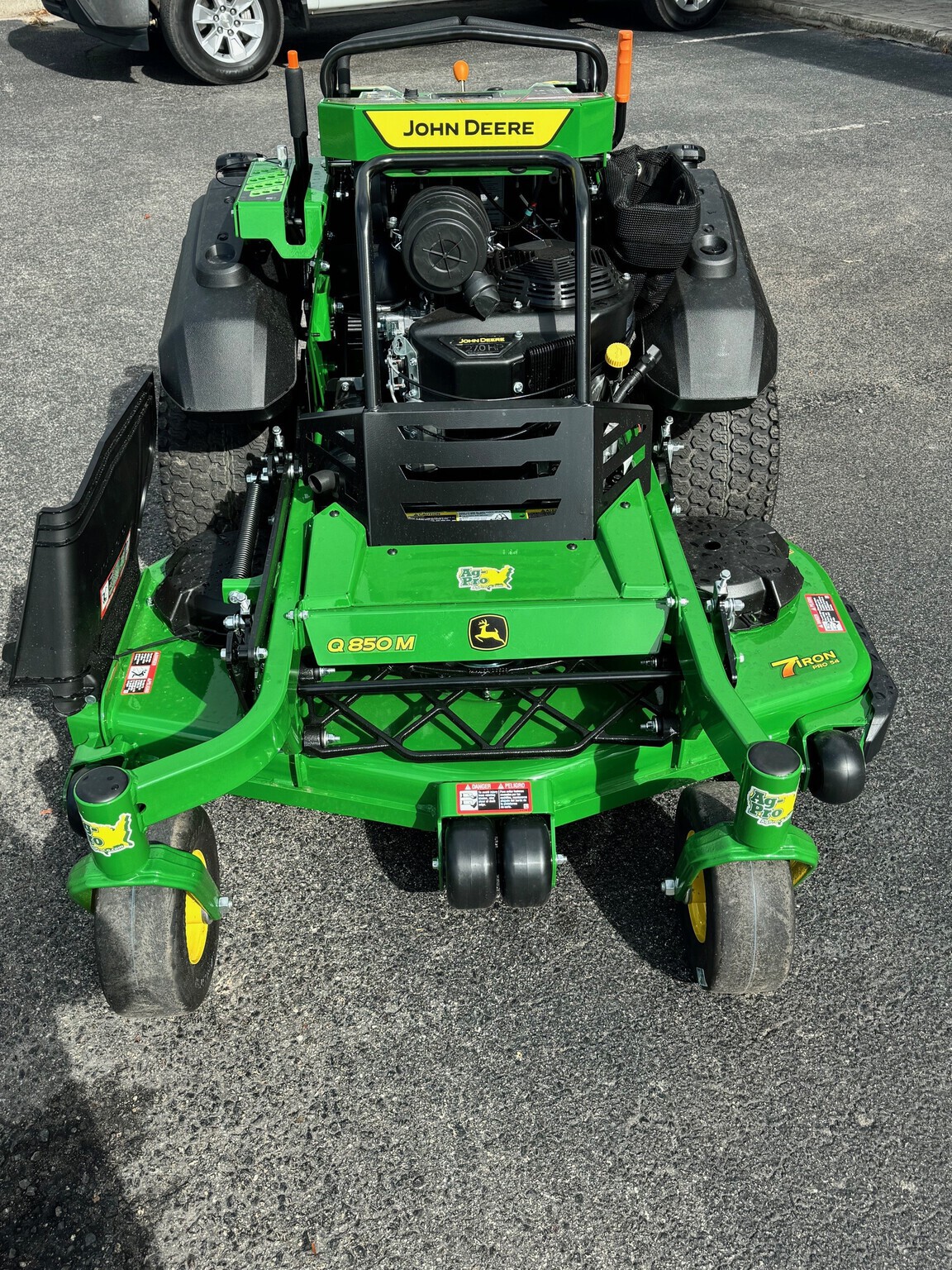2025 John Deere Q850M Image 3