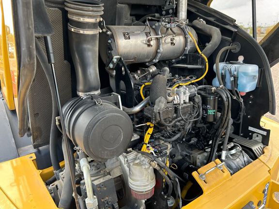 2024 John Deere 324P