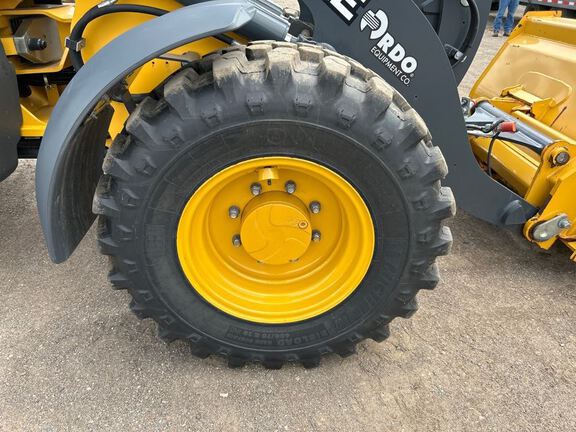 2024 John Deere 324P