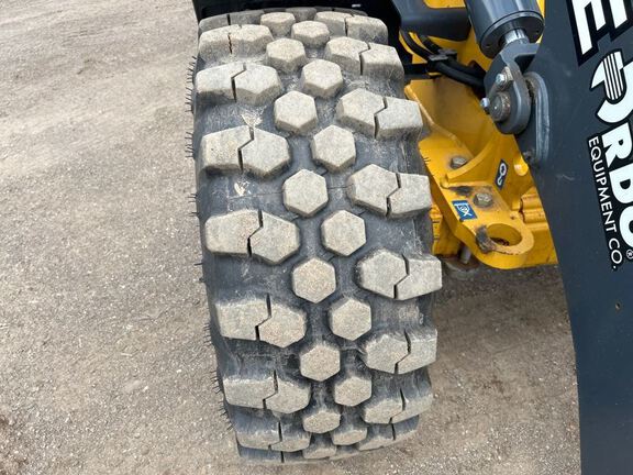 2024 John Deere 324P