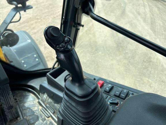 2024 John Deere 324P