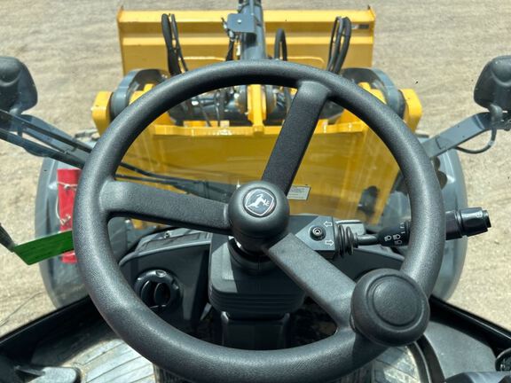 2024 John Deere 324P