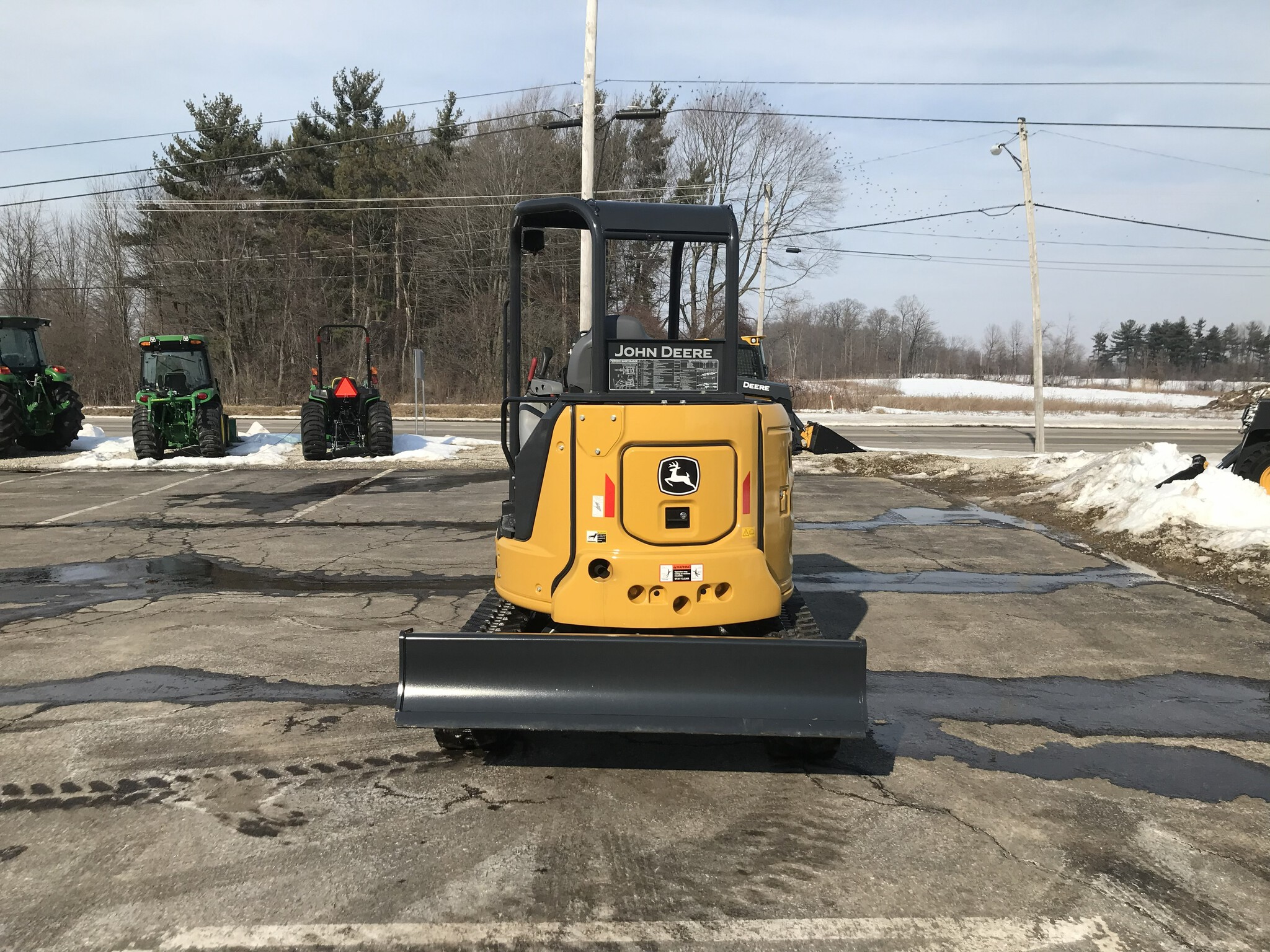 2026 John Deere 35 P Image 4