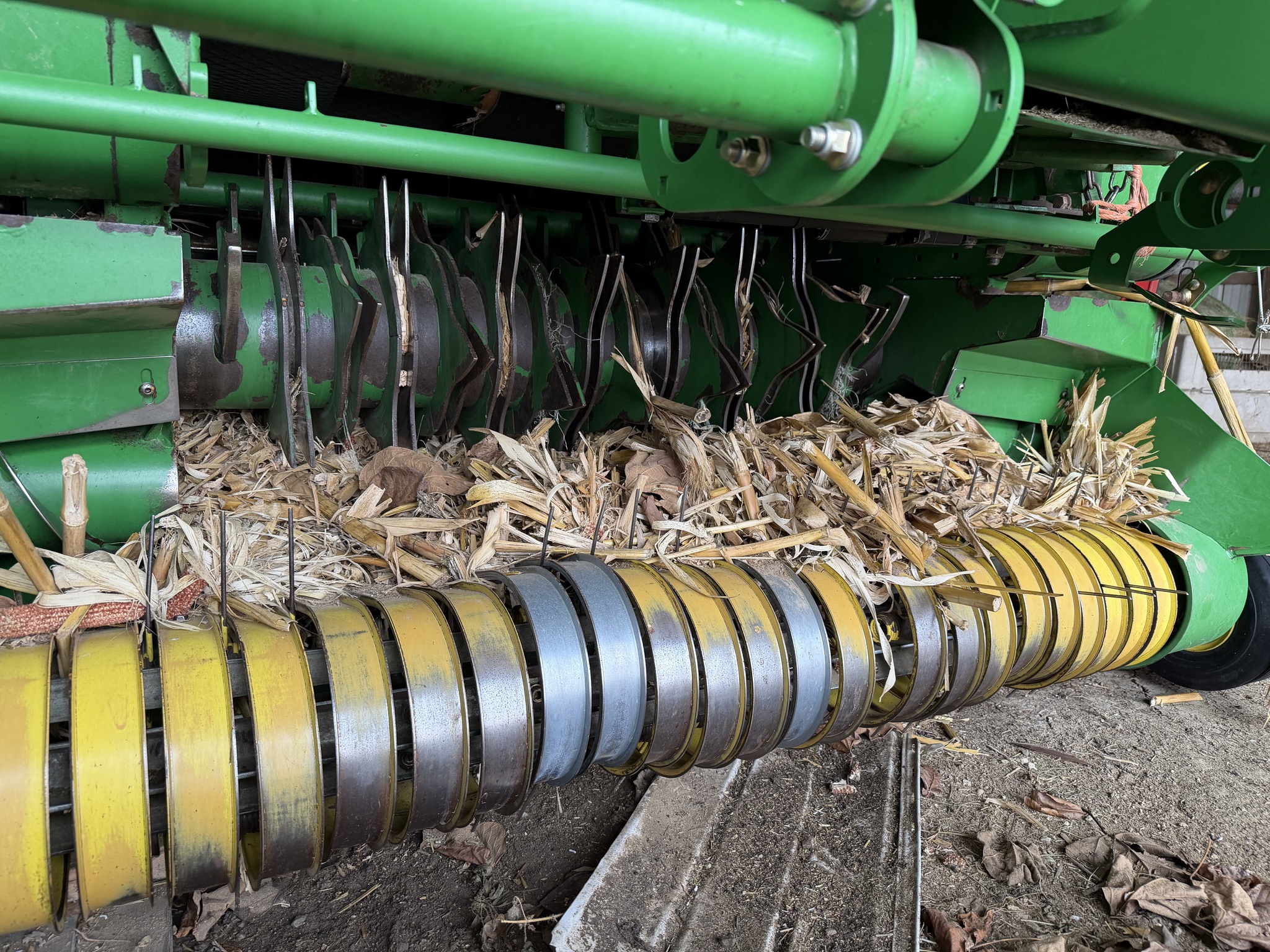 2011 John Deere 854 Silage Special Image 15