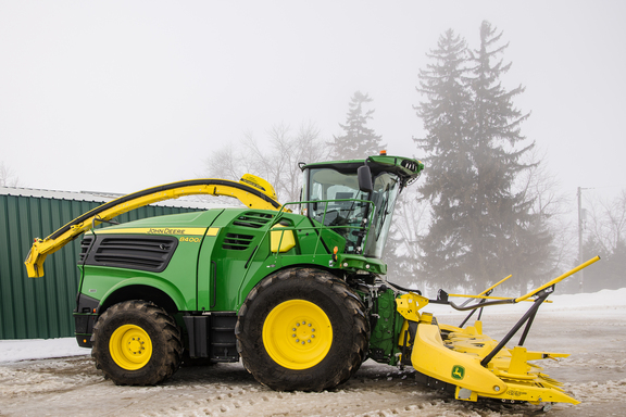 2025 John Deere 8400 thumbnail 2