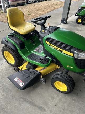 2020 John Deere E170