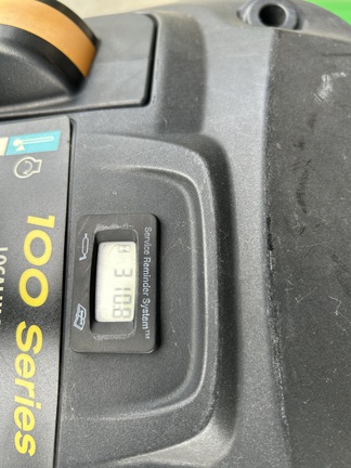 2020 John Deere E170