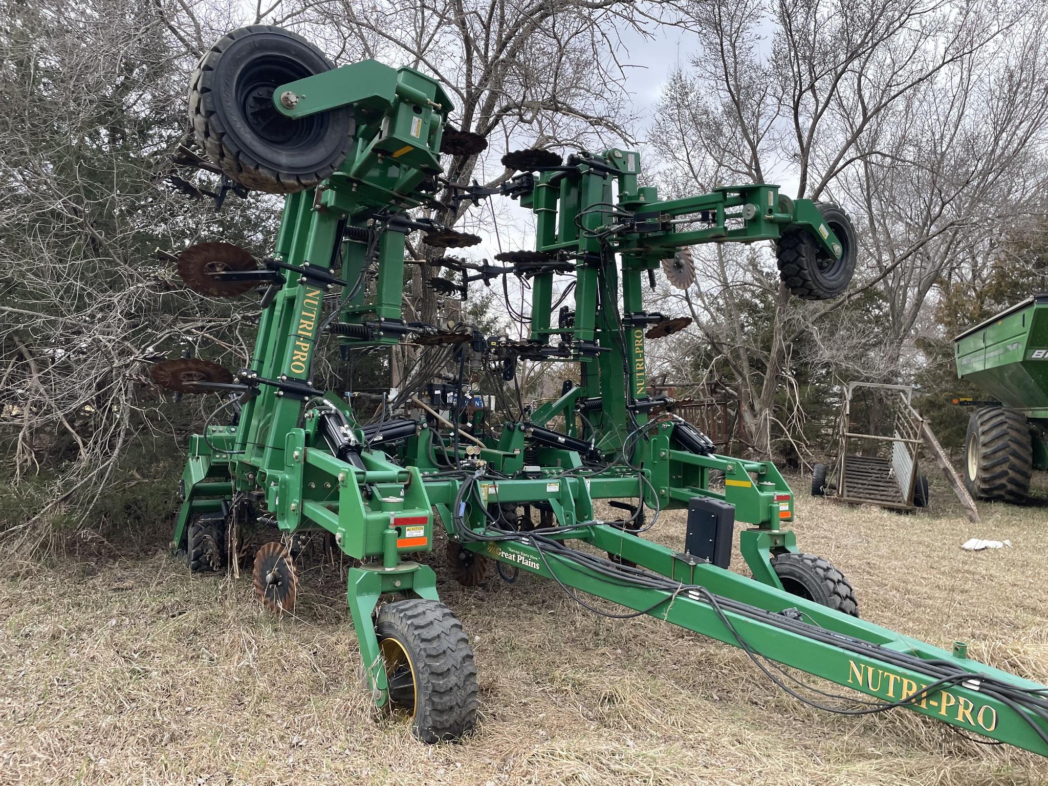   Great Plains NP40A-17S30 at Heritage Tractor in Baldwin City, KS