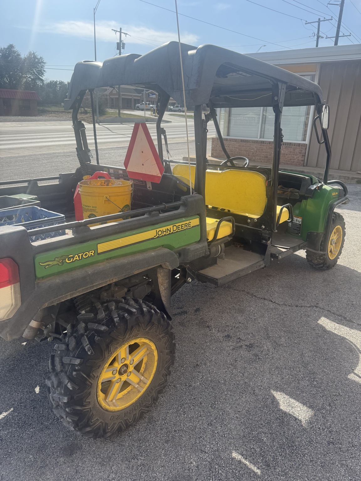2015 John Deere XUV 825I S4 Image 2