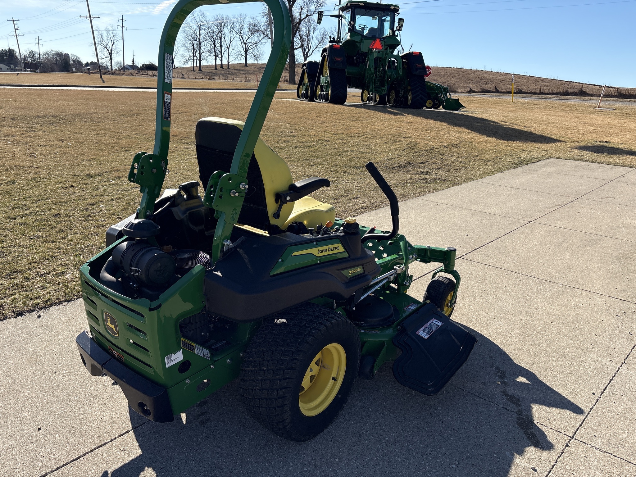  2023 John Deere Z920M at Heritage Tractor in Geneseo, IL