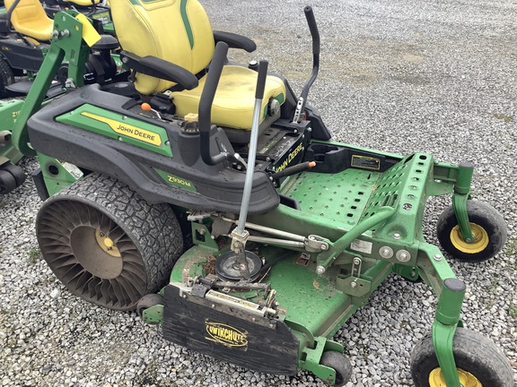 Photo of 2023 John Deere Z930M