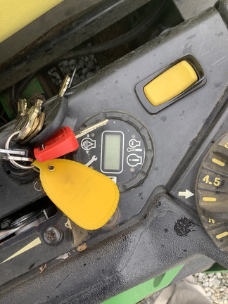 Photo of 2023 John Deere Z930M