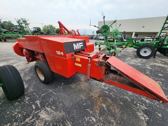 1976 Massey-Ferguson MF124