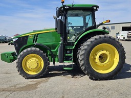 Tractor - Row Crop For Sale 2013 John Deere 7200R 