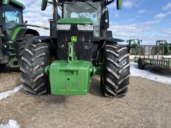 Photo of 2023 John Deere 7R 350