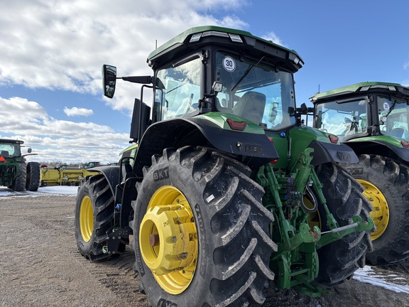 Photo of 2023 John Deere 7R 350