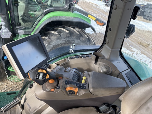 Photo of 2023 John Deere 7R 350