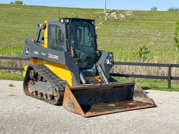 2023 John-Deere 325G
